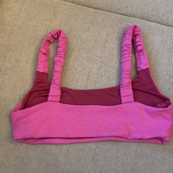 Beach Riot Effie Bikini Top - Picture 4 of 5